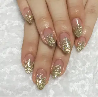 ネイル アルテミス 根本のネイルデザイン