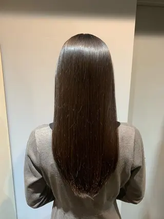 ロング 抜け感ダブルカラー miyukiのヘアスタイル