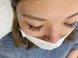 マツエク・マツパ 稲嶺 美華のエステ・リラクイメージ