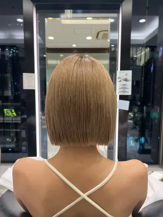 ミディアム コテ巻きパーマ💙 シノヤユイのヘアスタイル