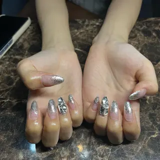 ネイル IROHA nail Ami🐊🎀のネイルデザイン