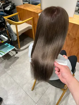 セミロング 松平 拓巳のヘアスタイル