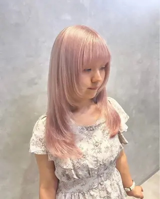 ロング カラー Fi-Ne原宿店店長 プルエクNANAMIのヘアスタイル