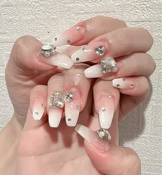 ネイル D-BEAUTY Nailsalonのネイルデザイン
