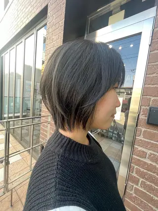 ショート カラー パーマ ヘアアレンジ メンズ キッズ ネイル マツエク・マツパ アイブロウ 久木原 ゆりのヘアスタイル