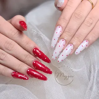 ネイル Maggie Nail🦩のネイルデザイン