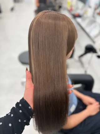 ロング 艶髪ハイトーンカラー 渋谷🎀ririkaのヘアスタイル