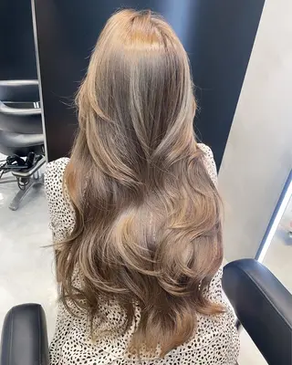 ロング 韓国✖️網紅🖤 パーマYURIYAのヘアスタイル