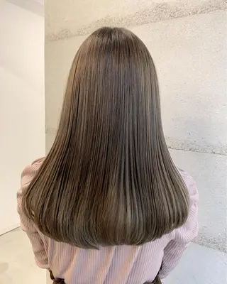 ミディアム カラー 透明感カラー✂︎ /縮毛矯正/YUKAのヘアスタイル