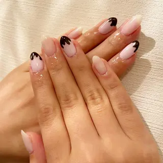 ミディアム ネイル BINEL REINAのネイルデザイン
