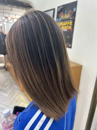 ミディアム 馴染ませエクステ/ ヒロヤのヘアスタイル