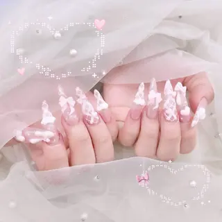 ネイル ️🫧みつき/ 渋谷/痛ネイル️🫧のネイルデザイン