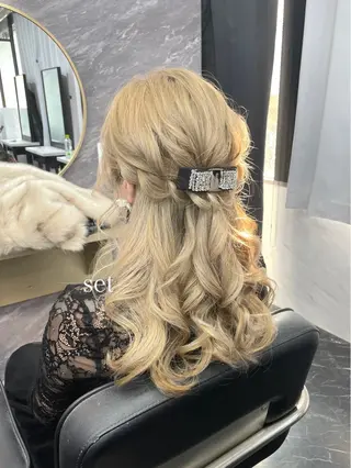 セミロング ヘアアレンジ エクステ🩵ブリーチ 韓国ヘア🩵KAEのヘアスタイル