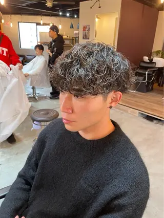 ショート ツイスパ/シャドウ 新井のヘアスタイル
