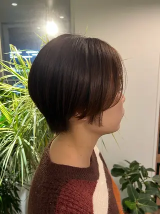 ショート ワタナベ モカ🦢ダブルカラーのヘアスタイル
