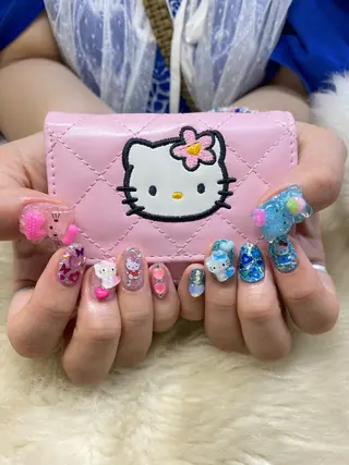 ネイル 個性派🌺推しネイル 💅💞hota🐇のネイルデザイン