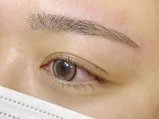 アイブロウ Angie narumiの眉毛・アイブロウイメージ