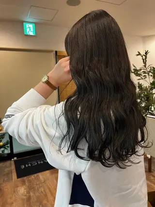 ロング . あゆみのヘアスタイル