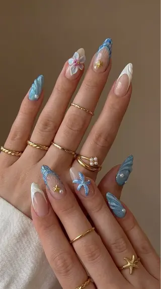 ネイル HAPPI NAIL . LEEのネイルデザイン