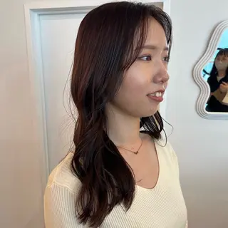 カラー 𝐲𝐮𝐮 /艶髪 /透明感カラー🌱のヘアスタイル