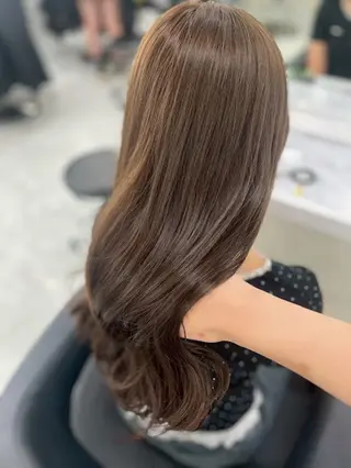 カラー 🪞THEATER 表参道店🩰のヘアスタイル