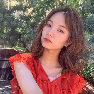 ミディアム カラー 森本玲🎶 天王寺のヘアスタイル