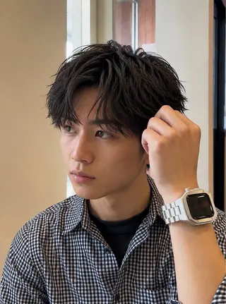 パーマ メンズ 吉田 到真のヘアスタイル