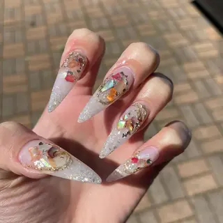 ロング ネイル Y. Sのネイルデザイン