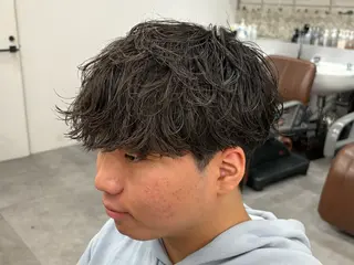 パーマ メンズ 中田 信太郎のヘアスタイル