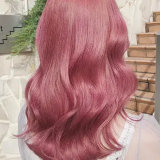 ロング MOMO艶髪 🩵モテカラーのヘアスタイル