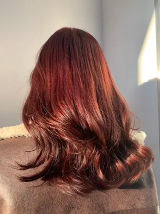 ロング REONA🪽✨薬院 レイヤーカット🫧のヘアスタイル