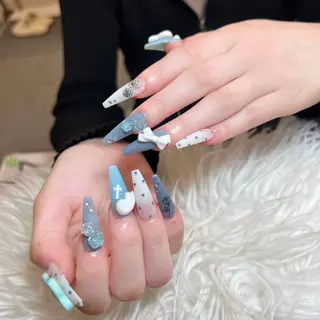 ネイル ANH NAIL ゴテゴテ専門店💎のネイルデザイン