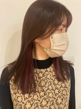 カラー 伊賀 海優のヘアスタイル