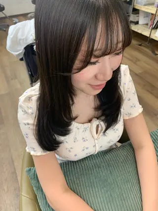 ロング 月岡 愛心のヘアスタイル