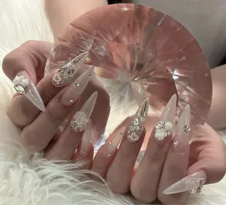 ネイル LoaChaton kaeのネイルデザイン