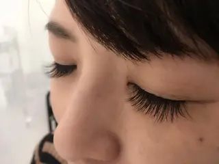 マツエク・マツパ Lily Veil yukaのマツエク・マツパデザイン
