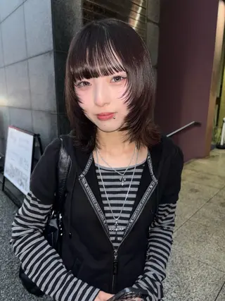 ミディアム ⭐︎似合わせカラー /レイヤー✩momoのヘアスタイル