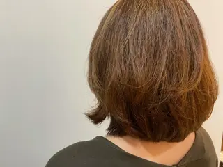 カラー 髪質改善/ハイライト 白髪ぼかし/艶カラーのヘアスタイル