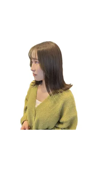セミロング カラー ナチュラル＆ラフヘア 松尾 凌のヘアスタイル