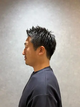 ショート メンズ anju/レイヤー カット/ハイトーンのヘアスタイル