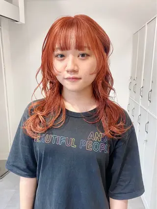 セミロング サトウ ナナのヘアスタイル