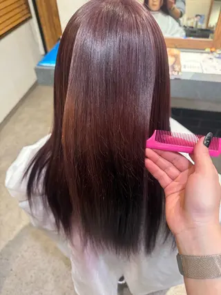 ロング 明 (めい)のヘアスタイル