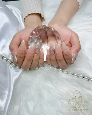 ネイル Nailsalon faveurのネイルデザイン