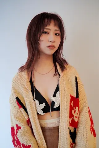 ミディアム ca naのヘアスタイル