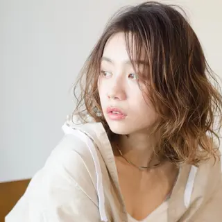 ショート レイヤー/大人ボブ| ワタナベ リョウカのヘアスタイル