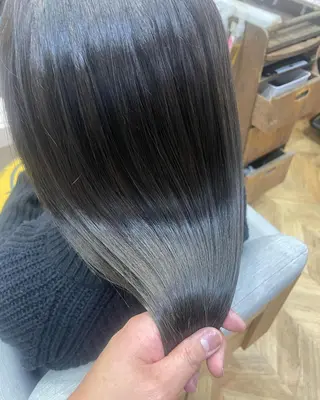 カラー パーマ ヘアアレンジ メンズ キッズ ネイル マツエク・マツパ Saffyハリウッド トリートメント◎のヘアスタイル