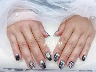 ネイル R Nailのネイルデザイン
