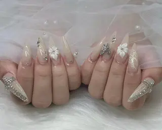 ネイル Reika Nail _ Royalのネイルデザイン