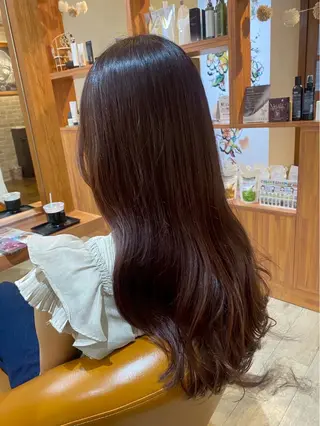 カラー 口丸 千尋のヘアスタイル