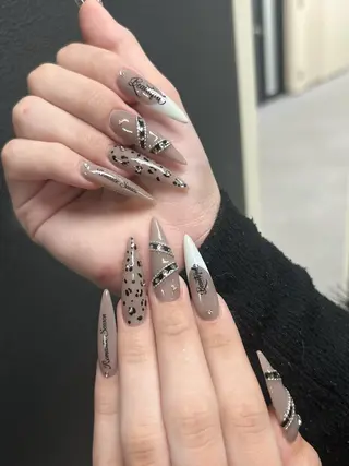ネイル LISA ANA.CHUOのネイルデザイン